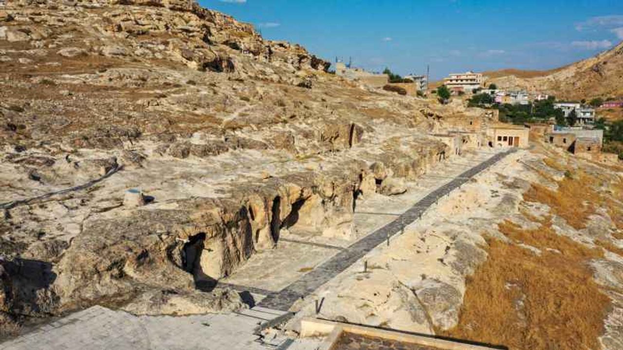 Hasankeyf'teki tarihi mağaralar gelecek yıl turistleri ağırlamaya hazırlanıyor