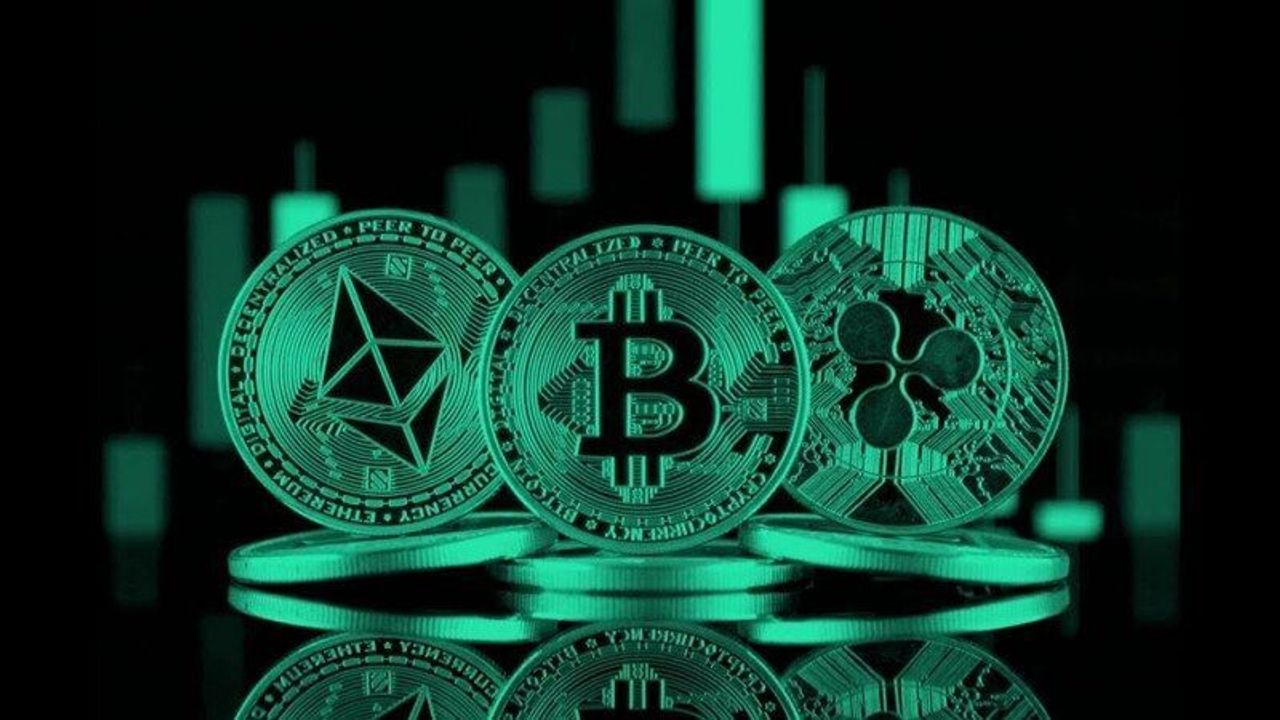Bitcoin 100 bin dolara takıldı: Altcoin’ler yükselişte!