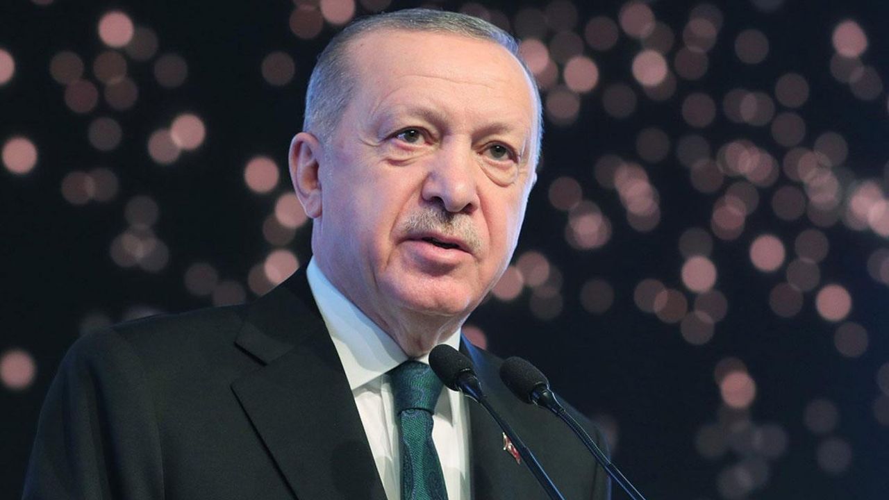 "Mesele çok büyük" diyerek Erdoğan'ın aday olmasını istedi!