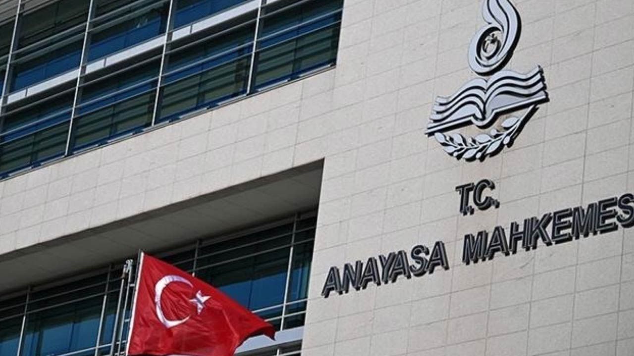 AYM’den memur ve emekli maaş zammı kararı