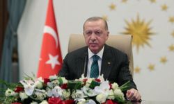 Erdoğan'a da dikkat et, Tayyip ismine de... Elinize, dilinize dursun!