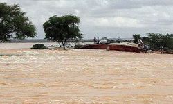 Somali'de sel felaketi nedeniyle binlerce insan göç etti!