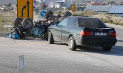 Altınözü'nde trafik kazası: Otomobil ile tarım aracı çarpıştı, 4 yaralı