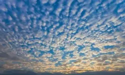 Hatay’da ’Cirrocumulus’ bulutları görsel şölen oluşturdu! Cirrocumulus bulutu nedir ve nasıl oluşur?