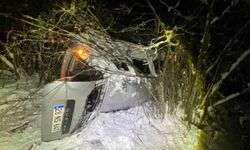 Giresun'da kar nedeniyle bir araç şarampole devrildi! Temel Terzioğlu hayatını kaybetti!