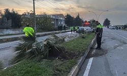 Hatay Dörtyol ilçesinde iki otomobil çarpıştı: 6 Yaralı var