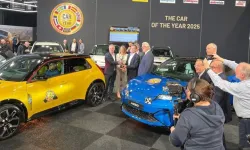 2025’in en iyi otomobili seçildi: Renault 5 E-Tech ve Alpine A290