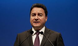 Ali Babacan'dan ihraç edilen teğmenler hakkında iktidara tepki!