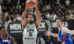 Beşiktaş'tan tarihi geri dönüş: Anadolu Efes'i devirdi!