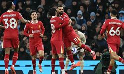 Liverpool, Manchester City'yi devirdi! Zirvede fark açıldı