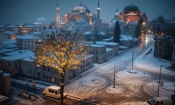 Meteoroloji ve AKOM'un uyardığı İstanbul'da beklenen kar yağışı başladı