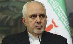 İran'da siyasi kriz derinleşiyor: Cumhurbaşkanı yardımcısı Zarif istifa mektubunu sundu