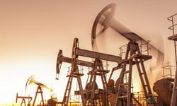 Brent petrol 63,60 dolara geriledi: Fiyatlarda düşüş sürecek mi?
