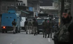 Pakistan’dan Hindistan’a misilleme: 5 savaş uçağı ve 1 dron düşürüldü! LoC’de gerilim zirvede