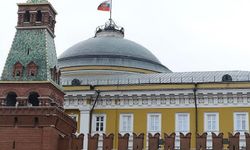 Ukrayna’dan Moskova’ya dron saldırısı! Rusya tüm uçuşları durdurdu