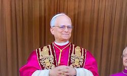 Yeni Papa Leo XIV seçildi: Robert Francis Prevost kimdir, kaç yaşında?