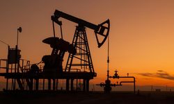 Brent petrolün varili kritik seviyede: Ortadoğu’da tansiyon yükselirken piyasalara yön verdi