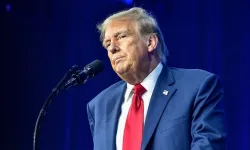 Trump’tan sürpriz Powell çıkışı: Görevden alma fikrinden vazgeçebilirim!
