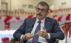 Bakan Tekin: Yabancı dil değil, ana dil sorunu var