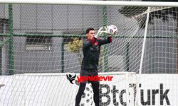 Milli Takımda kriz! Berke Özer kamptan izinsiz ayrıldı
