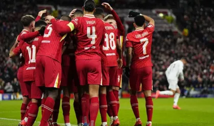 Liverpool, Premier Lig'de 5 yıl aranın ardından şampiyon oldu!