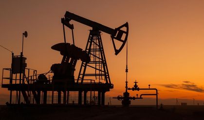 Brent petrolün varili kritik seviyede: Ortadoğu’da tansiyon yükselirken piyasalara yön verdi