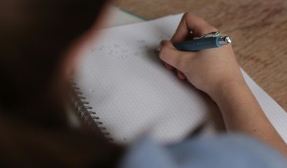 LGS ve YKS sınavı dijital tuzakla derinleşiyor: Gençlerin zaman algısı tehlikede