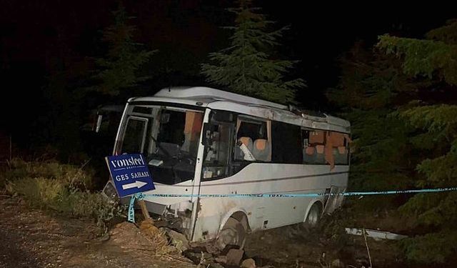 Eskişehir'de trafik kazası: Polis aracı kaza yaptı! Çok sayıda yaralı var