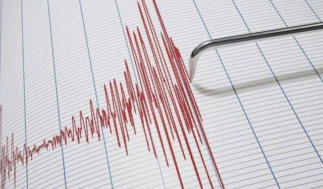 Moai heykelleri ile ünlü ada depremle sarsıldı! 5,3 büyüklüğünde şiddetli sarsıntı