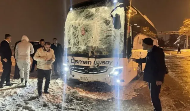 Kayseri’de yolcu otobüsü ve işçi servisi çarpıştı: 17 Yaralı