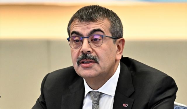 Bakan Tekin, 38 bin öğretmenin görev süresi doldu! "Sürgüne gönderildi" iddialarına tepki gösterdi