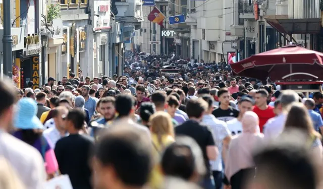 3 bin kişilik kadroya 1.6 milyon başvuru: Türkiye’de işsizliğin acı tablosu
