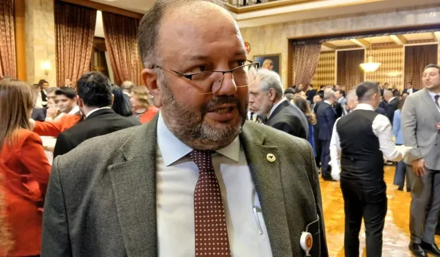 Atıf Özbey kimdir, nereli? Erbakan'a danışmanlık yaptı