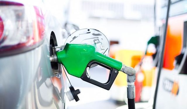 Benzine büyük zam yolda: 14 Mayıs’tan itibaren 1,5 TL artış bekleniyor!
