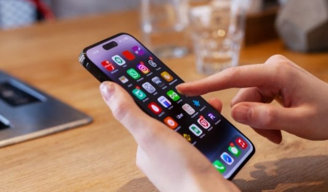 Apple’dan iPhone kullanıcılarına iOS 18.5 sürprizi: Güvenlik ve uydu özellikli güncelleme yayında!