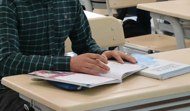 Lise son sınıflara yeni ders geliyor! Not verilmeyecek, devamsızlığa sayılmayacak