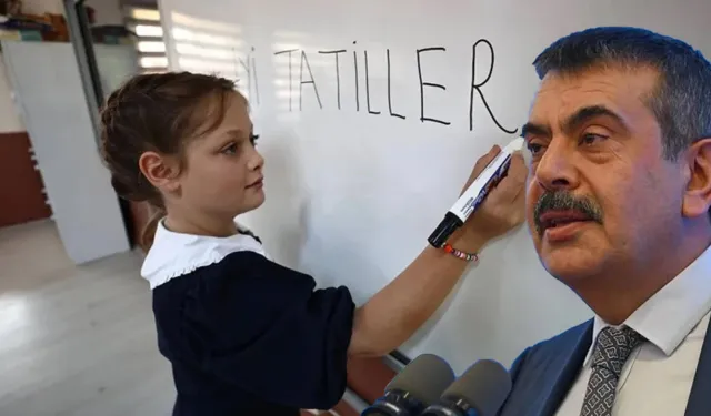 Okullar ne zaman kapanacak? 2025 yaz tatili başlangıç tarihi belli oldu