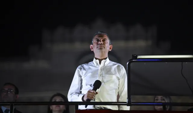 Özgür Özel’den Şamil Tayyar’a sert tepki: "Biz kol kola oldukça, Tayyip Bey uyuyamaz"