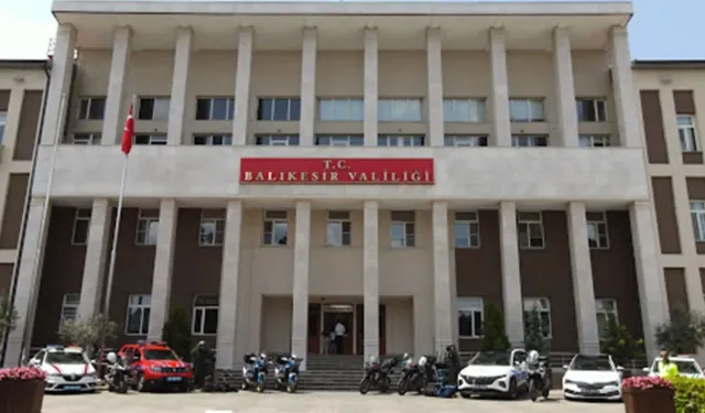 Balıkesir Valiliğinden ‘çiçek hastalığı nedeniyle okul tatil edildi’ iddialarına yalanlama