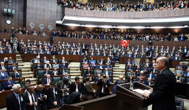 AKP’ye yakın yazarlar isyanda! “Erdoğan’a ihanet ediliyor” tepkisi büyüyor