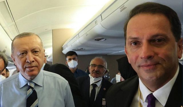 Mücahit Birinci’nin siyaseti sallayan paylaşımı: "Erdoğan yerine gündemi Özgür Özel belirliyor"