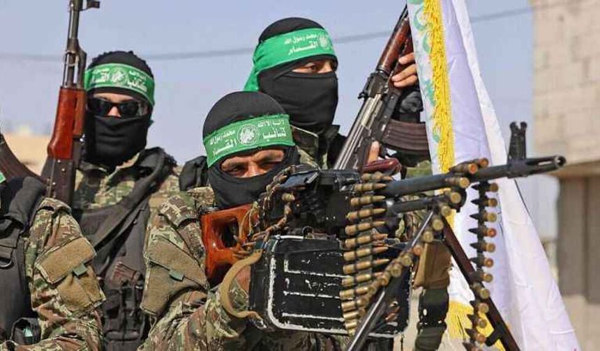 Hamas İsrail'in askeri aracını ele geçirdi