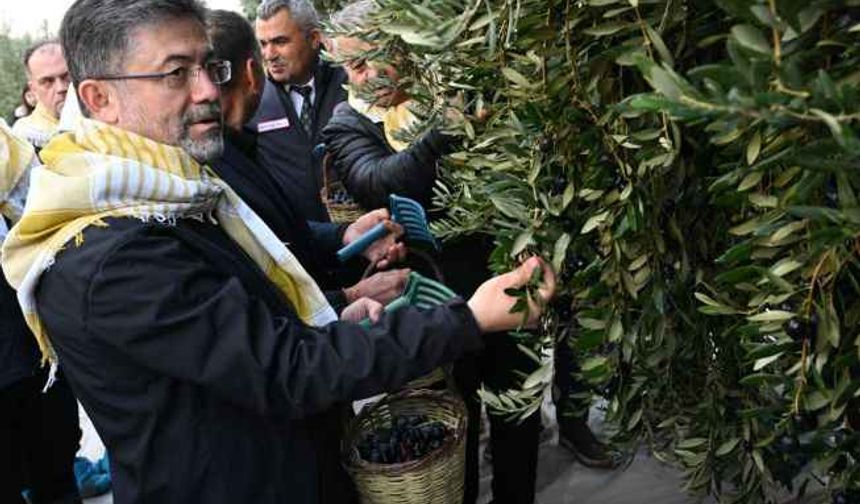 Manisa... Tarım ve Orman Bakanı İbrahim Yumaklı Manisa'ya niye geldi..!