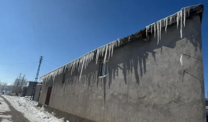 Sivas eksi 23 dereceyle rekor kırdı! Türkiye'nin Sibirya'sı oldu