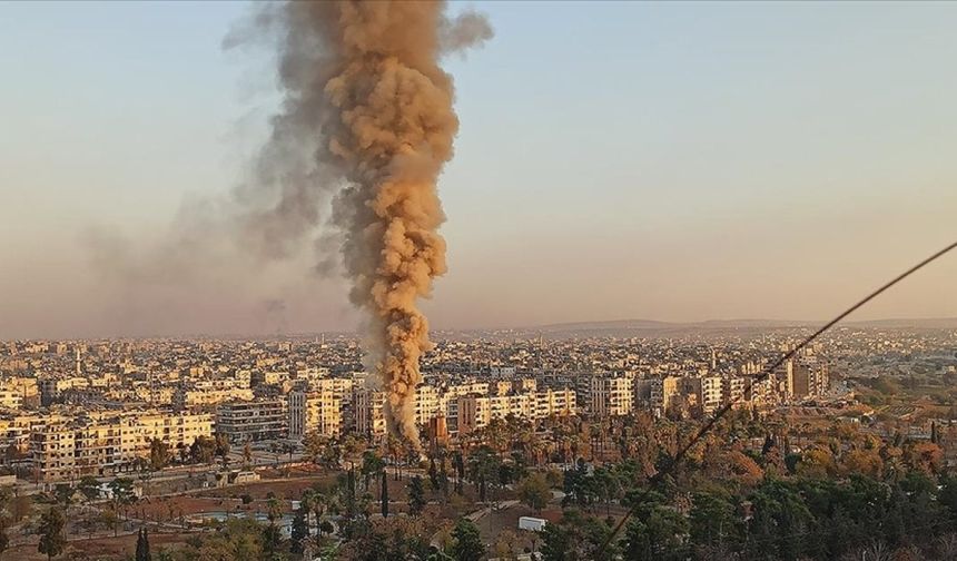 İsrail, Suriye’yi bombaladı: 250’den fazla hedefi vurdu