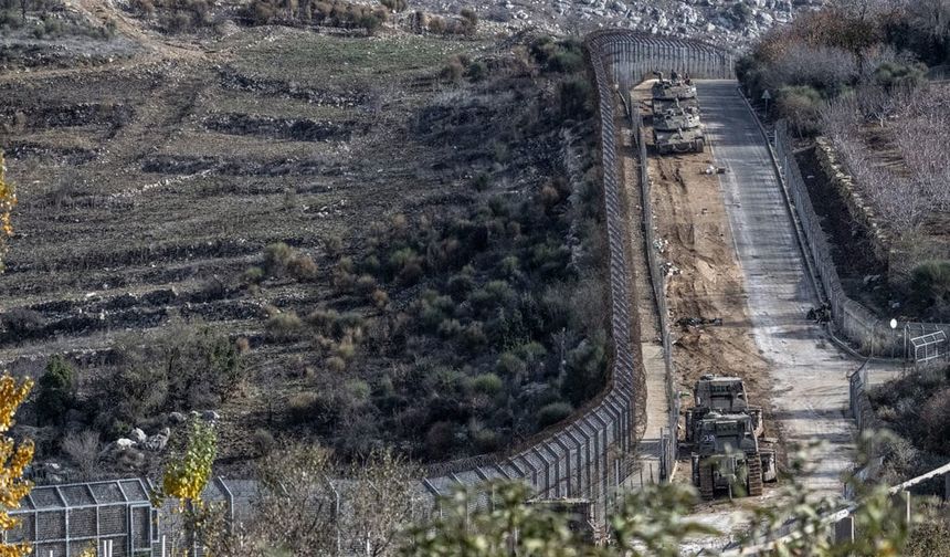 Katil İsrail, Suriye'de ilerliyor: Şam'ın 25 km yakınına ulaştı