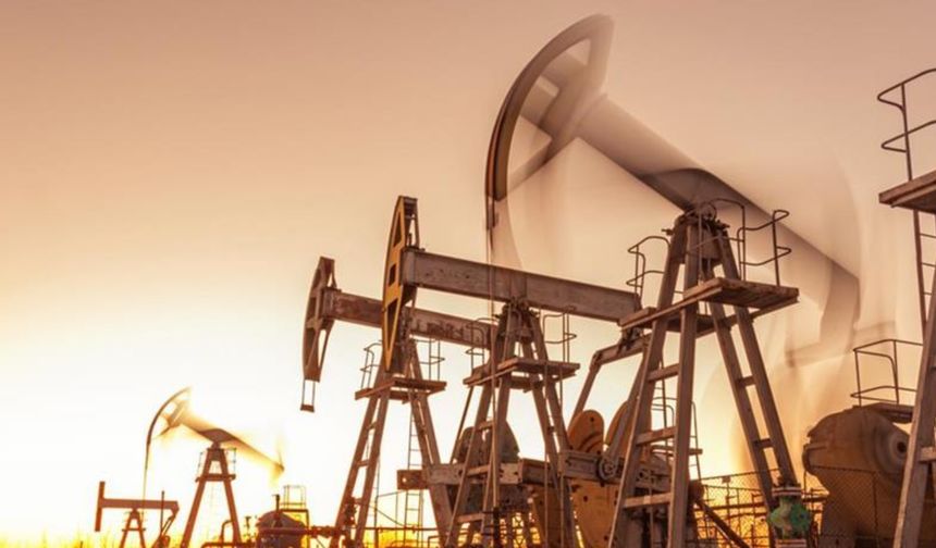 Brent petrol 63,60 dolara geriledi: Fiyatlarda düşüş sürecek mi?