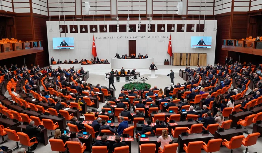 10. Yargı Paketi yasalaştı: Suçlara ağır cezalar, ev hapsine yeni düzenleme!
