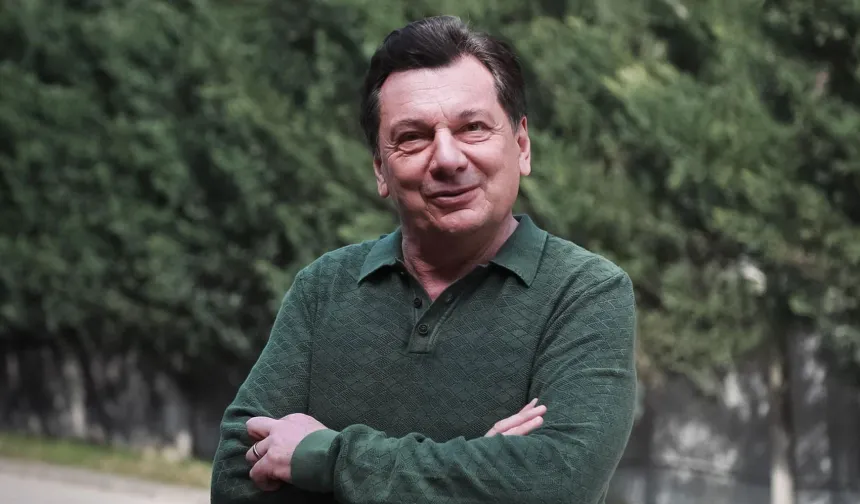 Vedat Milor’dan yeni tartışma: “İzmit simidi gerçeği” Ankara'yı ayağa kaldırdı!