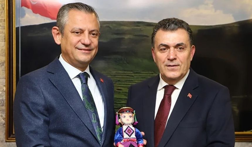 Ardahan Belediye Başkanı Faruk Demir AK Parti'ye mi geçecek?